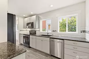 2309 State St, Everett, WA 98201 - Photo 9