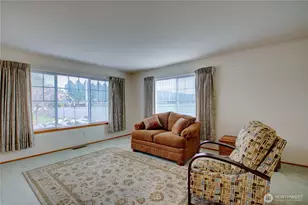 1058 Sinclair Way, Burlington, WA 98233 - Photo 9
