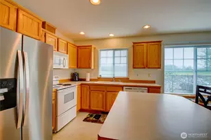 1058 Sinclair Way, Burlington, WA 98233 - Photo 17