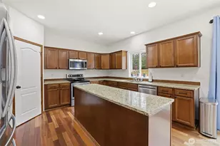12430 5th Pl NE, Lake Stevens, WA 98258 - Photo 7