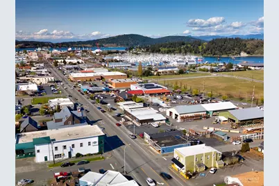 1917 Commercial Avenue, Anacortes, WA 98221 - Photo 25