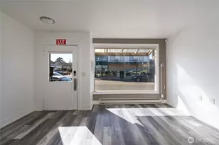 1917 Commercial Ave, Anacortes, WA 98221 - Photo 3
