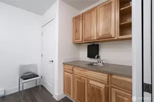 1917 Commercial Ave, Anacortes, WA 98221 - Photo 11