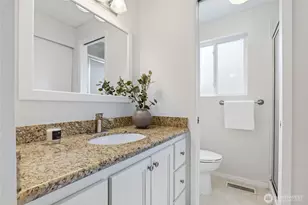 12018 NE 136th Pl, Kirkland, WA 98034 - Photo 11