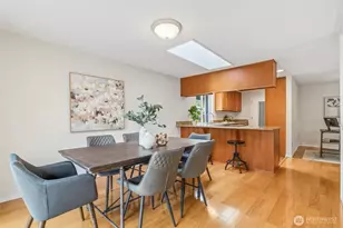 12018 NE 136th Pl, Kirkland, WA 98034 - Photo 9