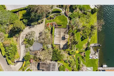 903 Shoreland Drive SE, Bellevue, WA 98004 - Photo 17
