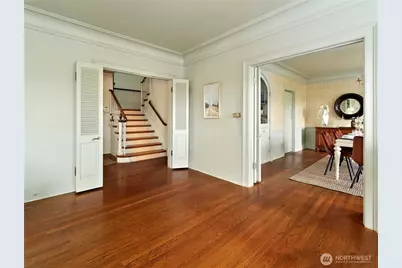 3010 Cascadia Avenue S, Seattle, WA 98144 - Photo 5