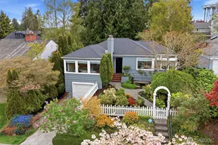 3240 W Viewmont Wy W, Seattle, WA 98199 - Photo 1