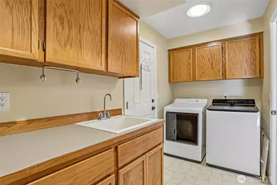 23200 SE 253rd Place, Maple Valley, WA 98038 - Photo 27