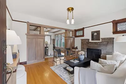 715 N 48th Street, Seattle, WA 98103 - Photo 3