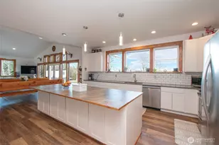 242 Watershed Rd, Port Angeles, WA 98362 - Photo 11