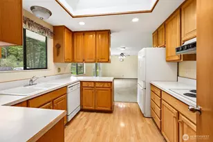 620 SE Kramer Pl, Issaquah, WA 98027 - Photo 7