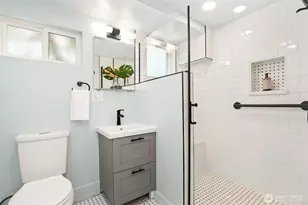 2821 NW 65th St, Seattle, WA 98117 - Photo 27