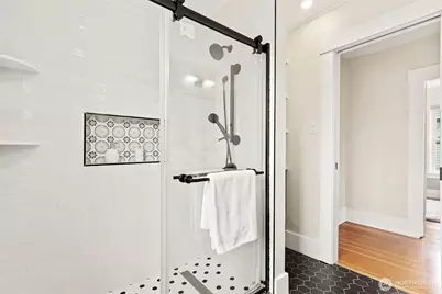 2821 NW 65th Street, Seattle, WA 98117 - Photo 21