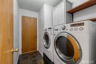 942 Walker Ave, Oak Harbor, WA 98277 - Photo 19