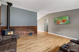942 Walker Ave, Oak Harbor, WA 98277 - Photo 9