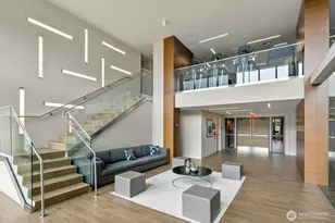 588 Bell St, Seattle, WA 98121 - Photo 11