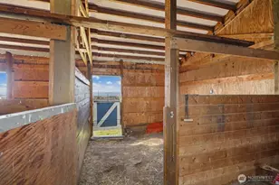 221 Upper Green Canyon Rd, Ellensburg, WA 98926 - Photo 31