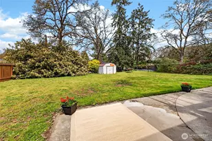 27 Crescent Cir SW, Lakewood, WA 98499 - Photo 25