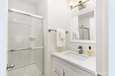 10237 SE 3rd Street #5, Bellevue, WA 98004 - Photo 25