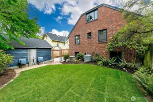 1408 N 48th St, Seattle, WA 98103 - Photo 25