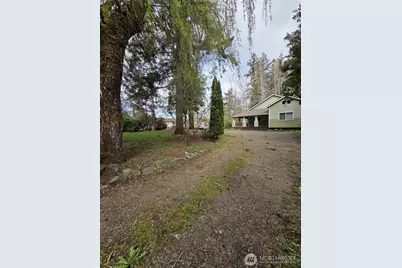 1207 E 121st St, Tacoma, WA 98445 - Photo 21