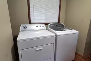 1207 E 121st St, Tacoma, WA 98445 - Photo 7