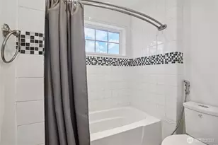 19301 SE 16th St, Sammamish, WA 98075 - Photo 23