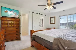 19301 SE 16th St, Sammamish, WA 98075 - Photo 17