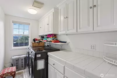 19301 SE 16th Street, Sammamish, WA 98075 - Photo 33