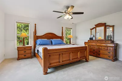 19301 SE 16th Street, Sammamish, WA 98075 - Photo 15