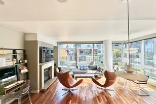 10610 NE 9th Pl, Bellevue, WA 98004 - Photo 3