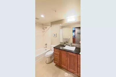 10610 NE 9th Place #509, Bellevue, WA 98004 - Photo 15