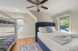 5208 Illahee Road NE, Bremerton, WA 98311 - Photo 21