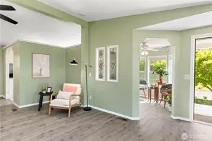 2019 SE Richmond Ln, Port Orchard, WA 98367 - Photo 9