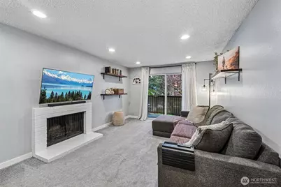 921 130th Street SW #H201, Everett, WA 98204 - Photo 3