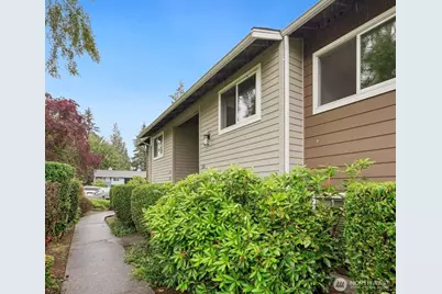 921 130th Street SW #H201, Everett, WA 98204 - Photo 1