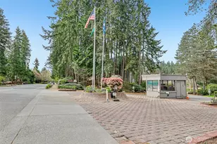 6817 137th Pl NE, Redmond, WA 98052 - Photo 37