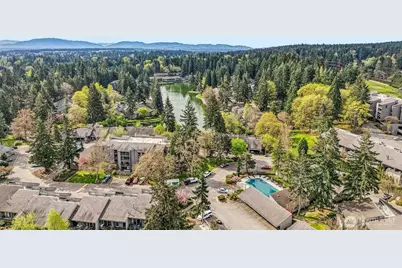 6817 137th Place NE #451, Redmond, WA 98052 - Photo 35