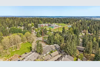 6817 137th Place NE #451, Redmond, WA 98052 - Photo 33