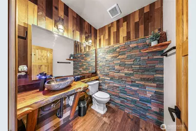 306 W Montana Avenue, Roslyn, WA 98941 - Photo 15