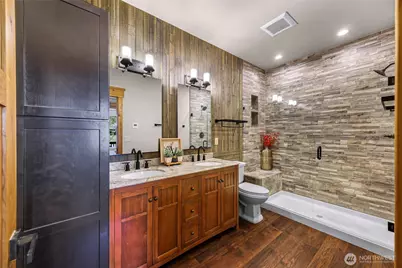 306 W Montana Avenue, Roslyn, WA 98941 - Photo 17