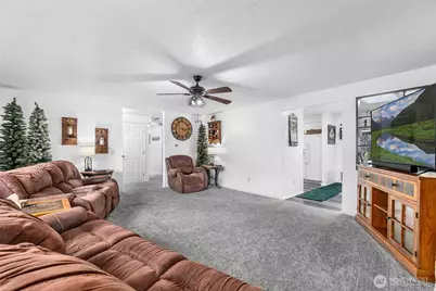 2305 Lilac SE, Lacey, WA 98503 - Photo 7