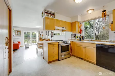 1222 S Sheridan Avenue, Tacoma, WA 98405 - Photo 3