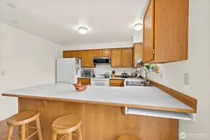 12928 SE 217th Pl, Kent, WA 98031 - Photo 15