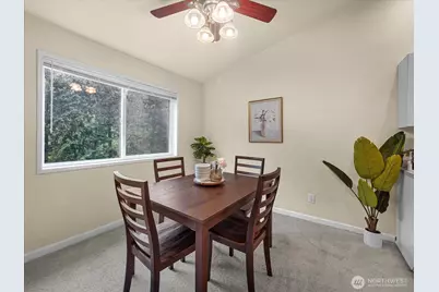 6527 200th Street SW #301, Lynnwood, WA 98036 - Photo 7