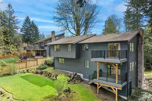 4616 NE 201st Pl, Lake Forest Park, WA 98155 - Photo 3