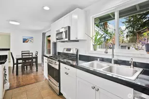 18445 SE 135th St, Renton, WA 98059 - Photo 9
