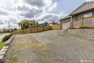 1324 E Fairbanks St, Tacoma, WA 98404 - Photo 25