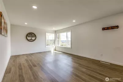 1324 E Fairbanks Street, Tacoma, WA 98404 - Photo 7